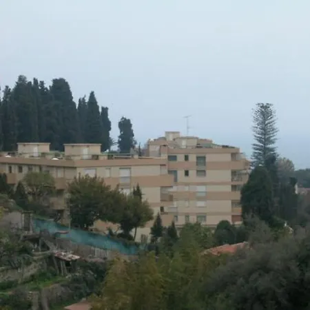 Calme Avec Terrasse Et Parking A 5 Min De La A - Fr-1-196-203 Apartment Menton