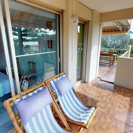 公寓 Calme Avec Terrasse Et Parking A 5 Min De La A - Fr-1-196-203 芒通