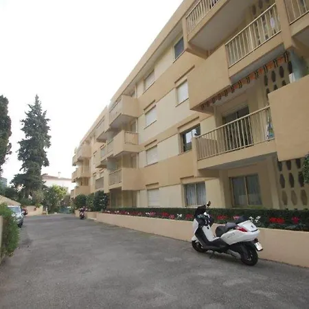 Lägenhet Calme Avec Terrasse Et Parking A 5 Min De La A - Fr-1-196-203